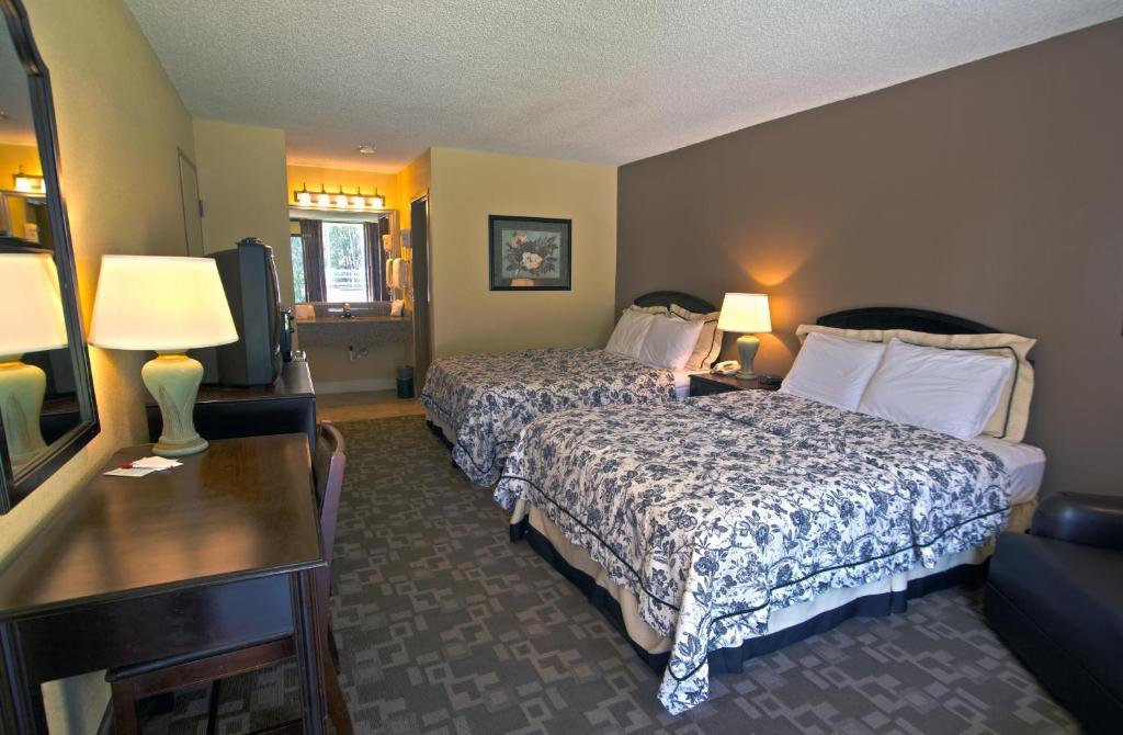 Springfield Hotel And Suites Kingsland Exteriér fotografie